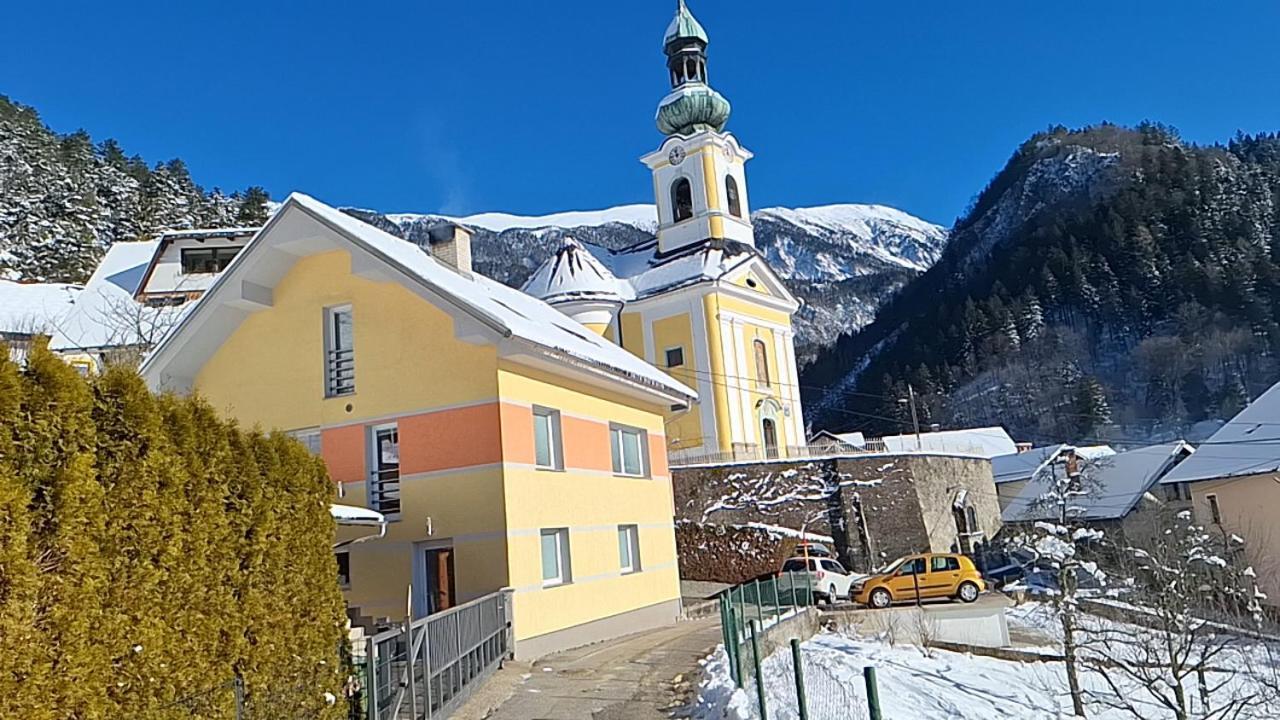 Apartment Belka Jesenice Exterior photo